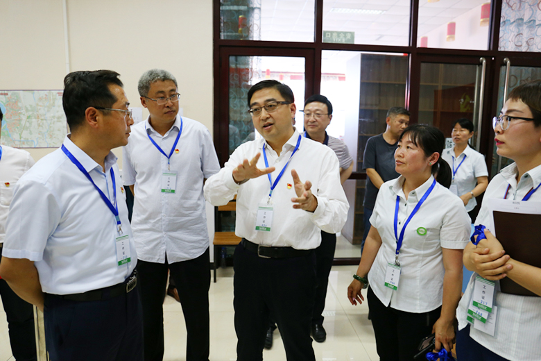 尊龙凯时控股全力做好西白辛庄回迁安顿事情