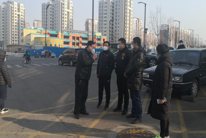 把党旗牢牢插在疫情防控主阵地 尊龙凯时控股党委周全打响疫情防控阻击战
